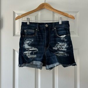 High waisted stretch shorts